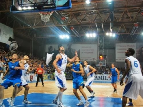 Лирија последен полуфиналист во кошаркарскиот куп